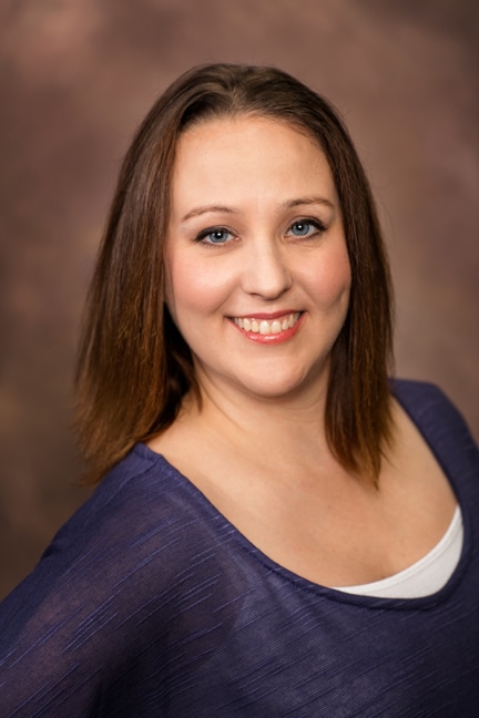 Jen Headshot web