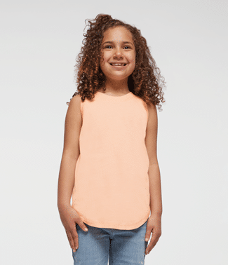 girl wearing peach tank top with curved hem