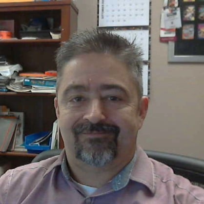 Chris Huff headshot